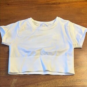 White Aeri off line Crop fitted Top